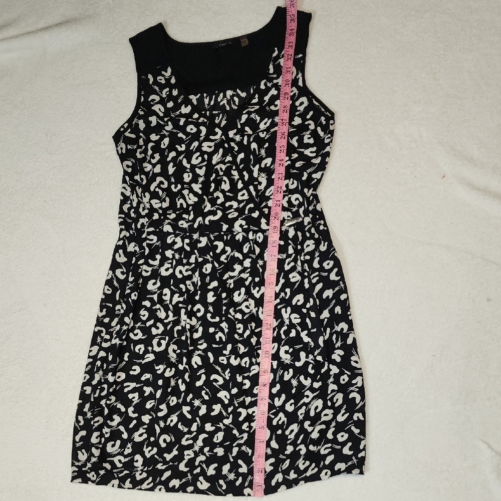 Dex Black and White Mini Dress - Picture 11 of 13